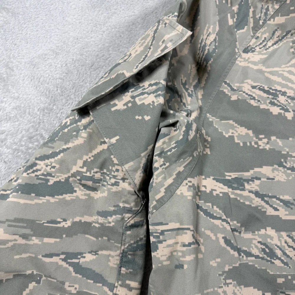 Tennier Industries USAF‎ Parka APECS Tiger Stripe Men Medium Short Hooded